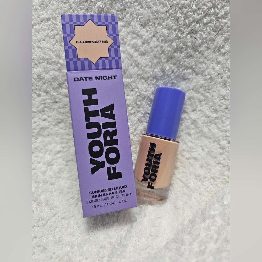 Youthforia's Date Night Sunkissed Liquid Skin Enhancer In Shade Illuminting